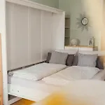Zentrale, Gemuetliche In Dresden
