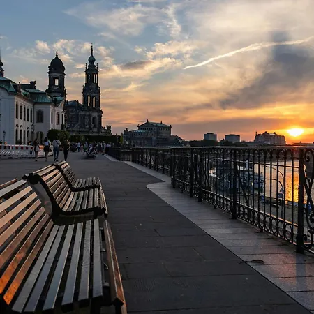 아파트 Zentrale, Gemuetliche In